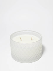 Winter White 9.5 oz scented candle