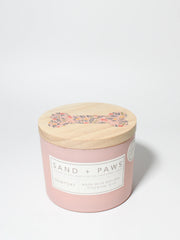 Sand + Paws Newport 12 oz scented candle
