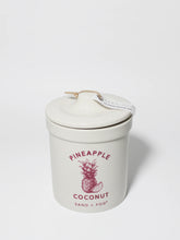 Pineapple Coconut 17.5 oz scented candle