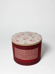 Holiday Berry 12 oz scented candle
