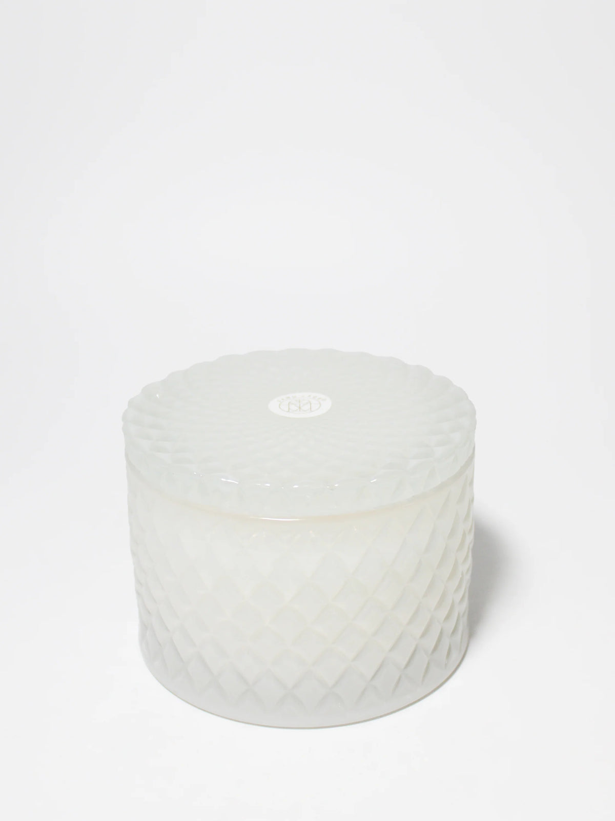 Winter White 9.5 oz scented candle