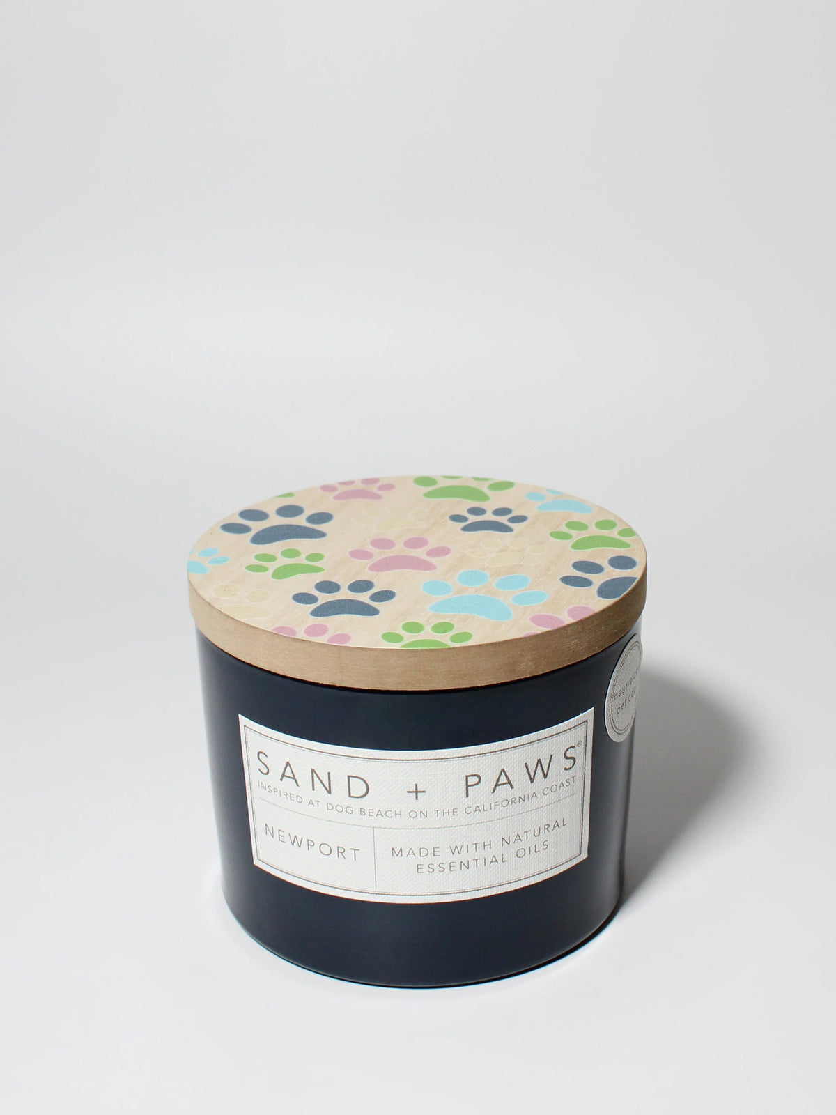 Sand + Paws Newport 12 oz scented candle